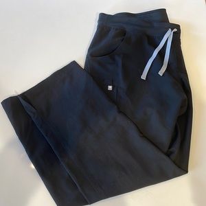 Figs Kade XLT black scrub pants